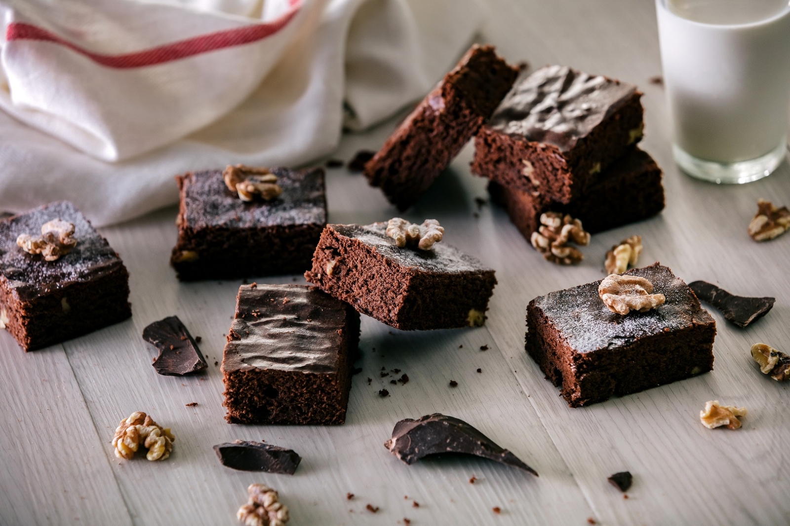 Chocolate brownie with walnut on top