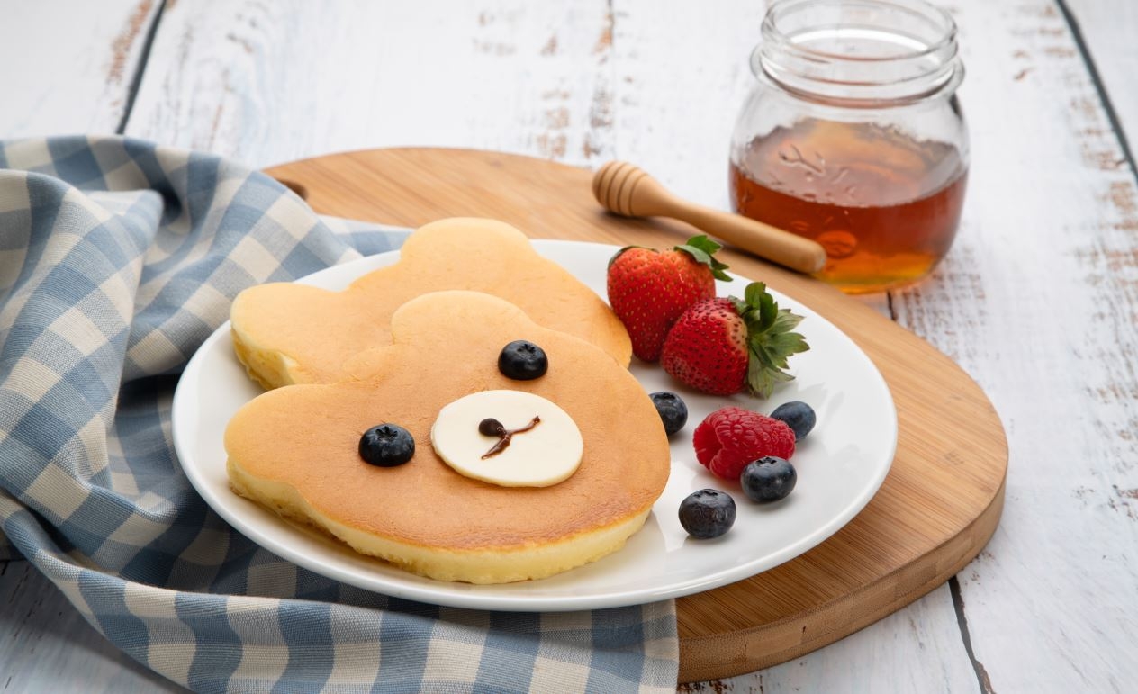 Rilakkuma pancake with strawberry