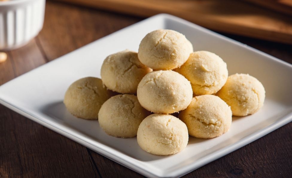 Semolina cookie