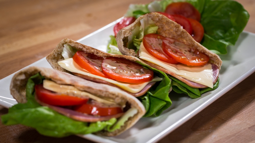 Wholegrain pita bread